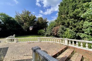 Photo 14- click for photo gallery